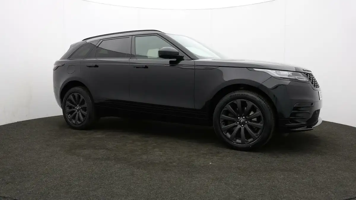 2022-land-rover-range-rover-velar-20-d200-r-dynamic-se-big-39