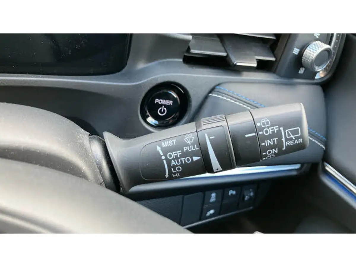 2023-honda-eny1-e-elegance-big-16