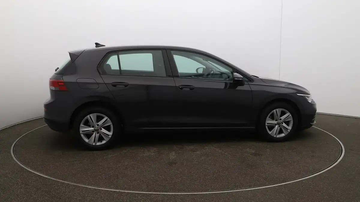 2022-volkswagen-golf-20tdi-life-hatchback-big-41