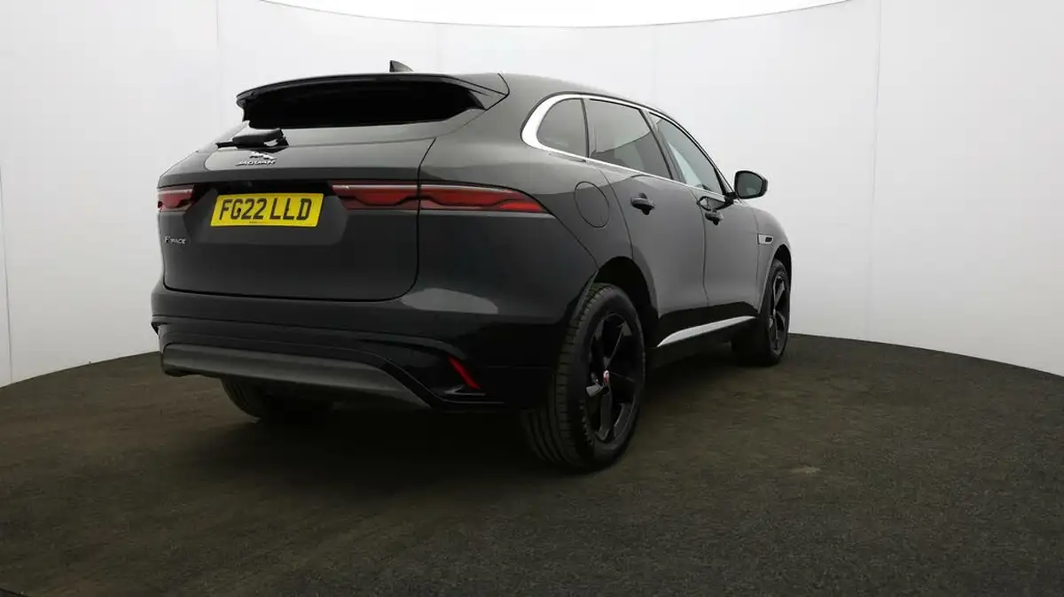 2022-jaguar-f-pace-20-d200-r-dynamic-s-big-52