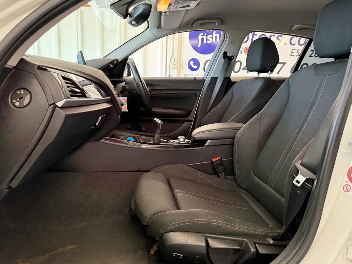 2017-bmw-1-series-15-118i-sport-5d-big-15