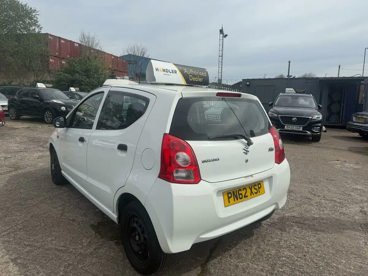2012-suzuki-alto-10-sz-big-7