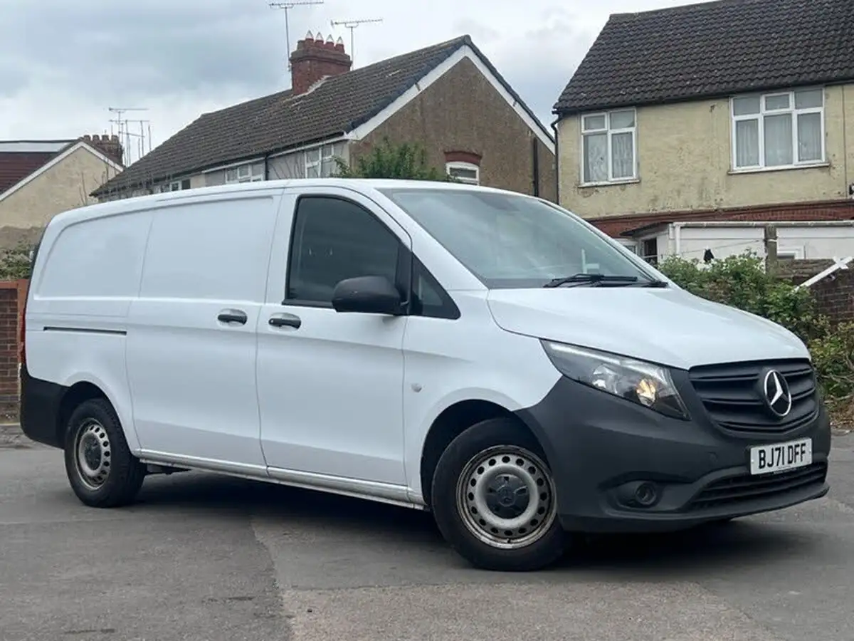 2021-mercedes-benz-vito-20cdi-114-progressive-l2-134bhpeu6dt-panel-1749cc-9g-tronic-big-29