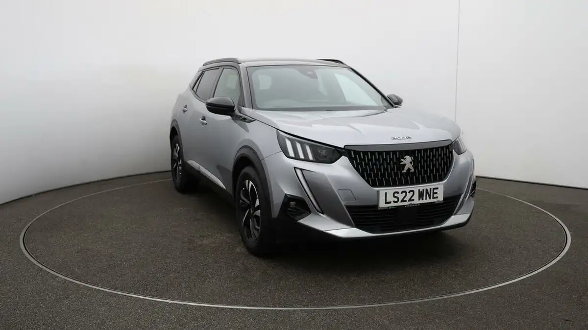 2022-peugeot-2008-suv-12-puretech-gt-big-34