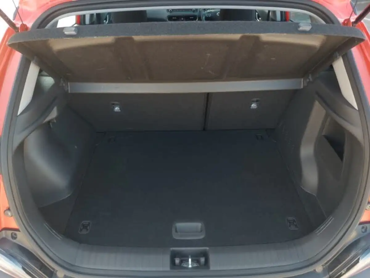 2022-hyundai-kona-10-t-gdi-se-connect-big-7