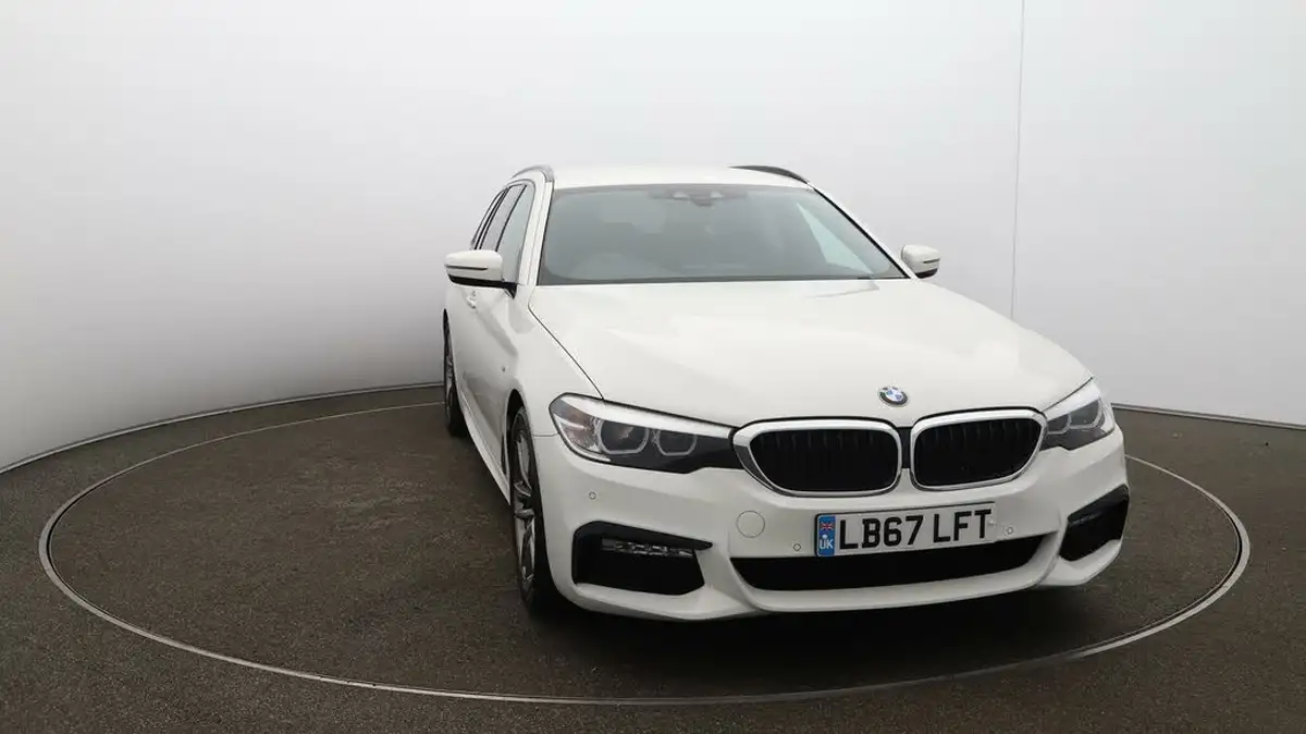 2017-bmw-5-series-20td-520d-m-sport-touring-5d-big-35