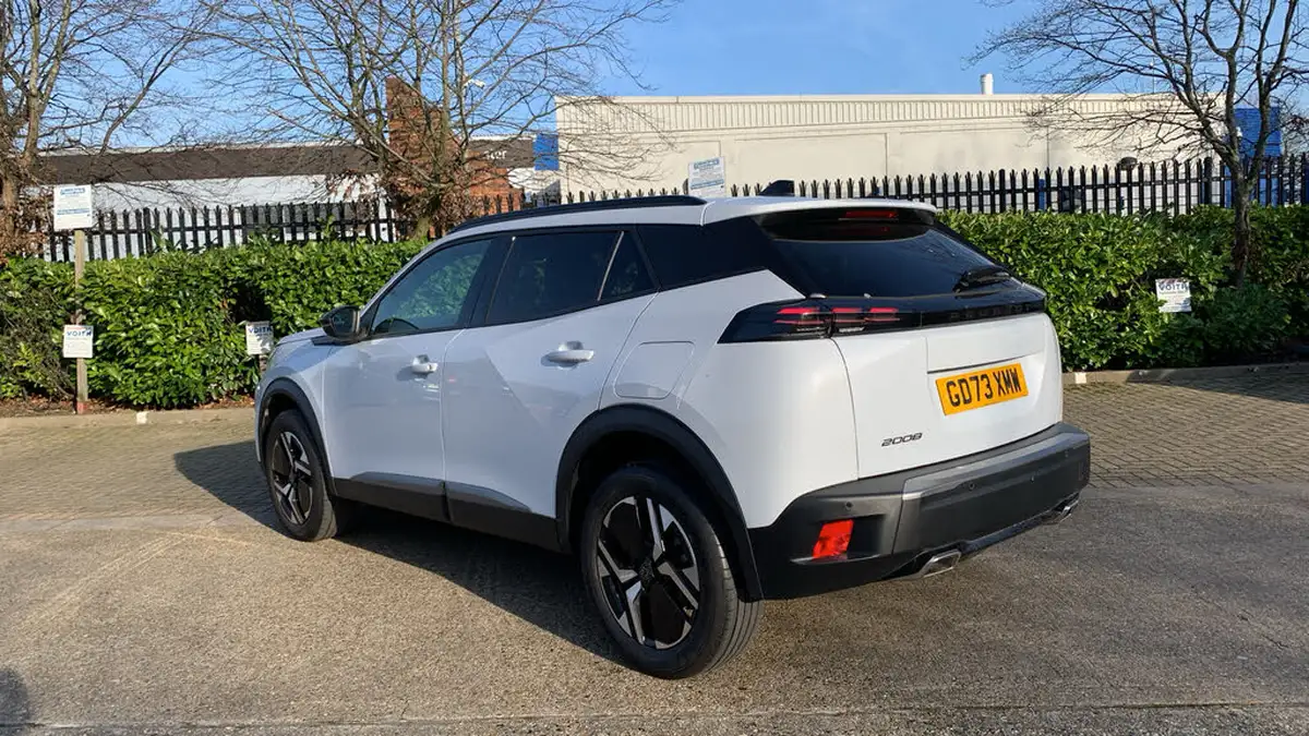 2024-peugeot-2008-suv-12-puretech-allure-130ps-big-4