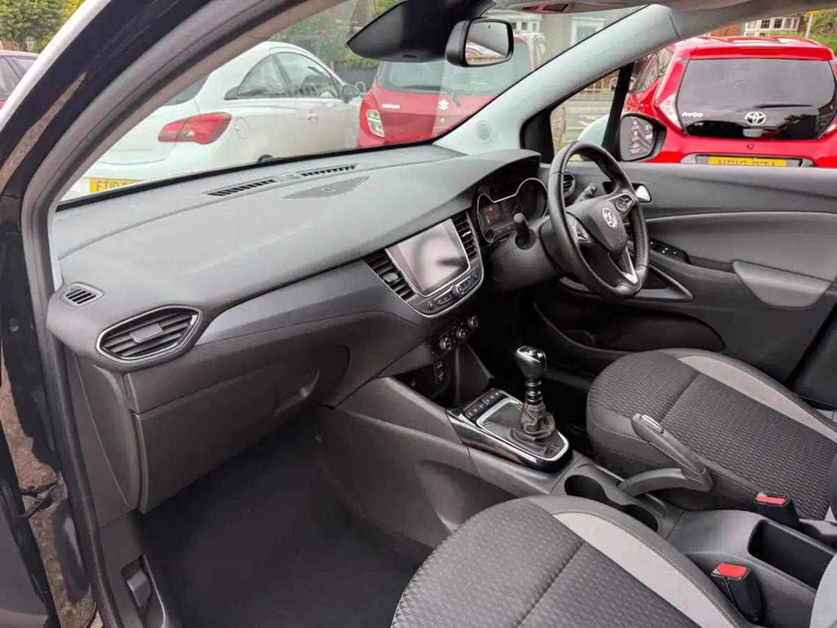 2020-vauxhall-crossland-x-12-elite-nav-130ps-turbo-big-8