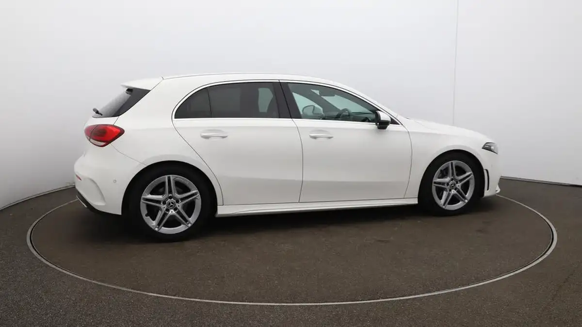 2018-mercedes-benz-a-class-13-a200-amg-line-premiumss-hatchback-5d-7g-dct-big-49