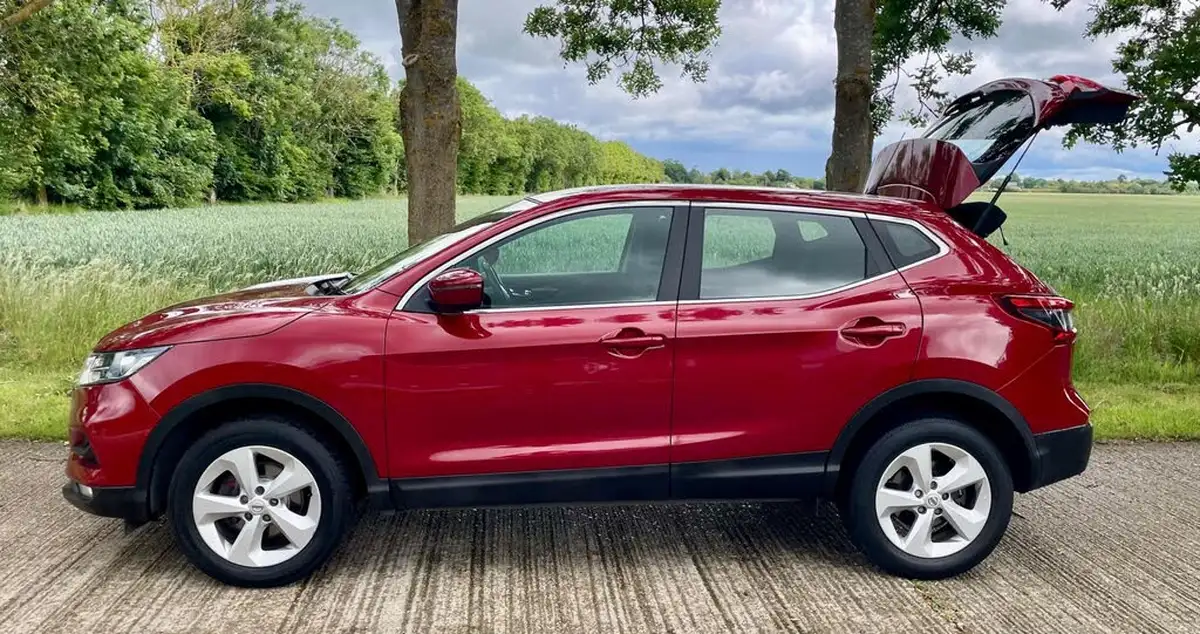 2018-nissan-qashqai-12-dig-t-acenta-big-23
