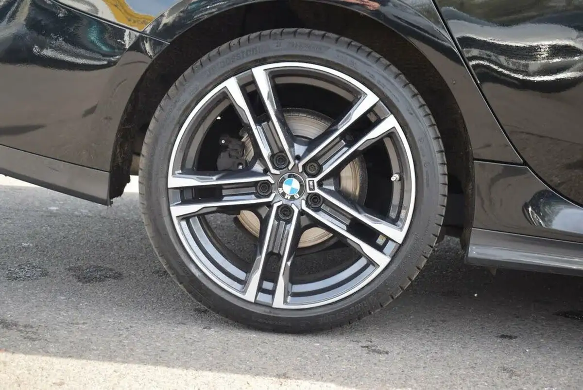 2024-bmw-2-series-15-218i-m-sport-coupe-4d-dct-big-8