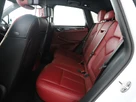 2023-porsche-macan-29-v6-s-small-12
