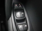 2019-nissan-qashqai-15dci-acenta-premium-heat-pack-small-36