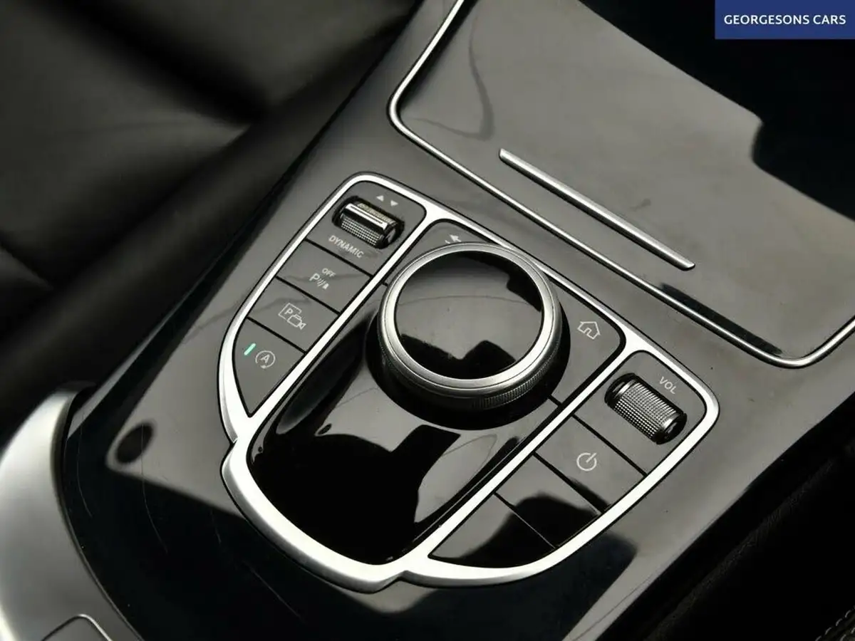 2020-mercedes-benz-c-class-20d-c220d-sport-ss-saloon-4d-big-31