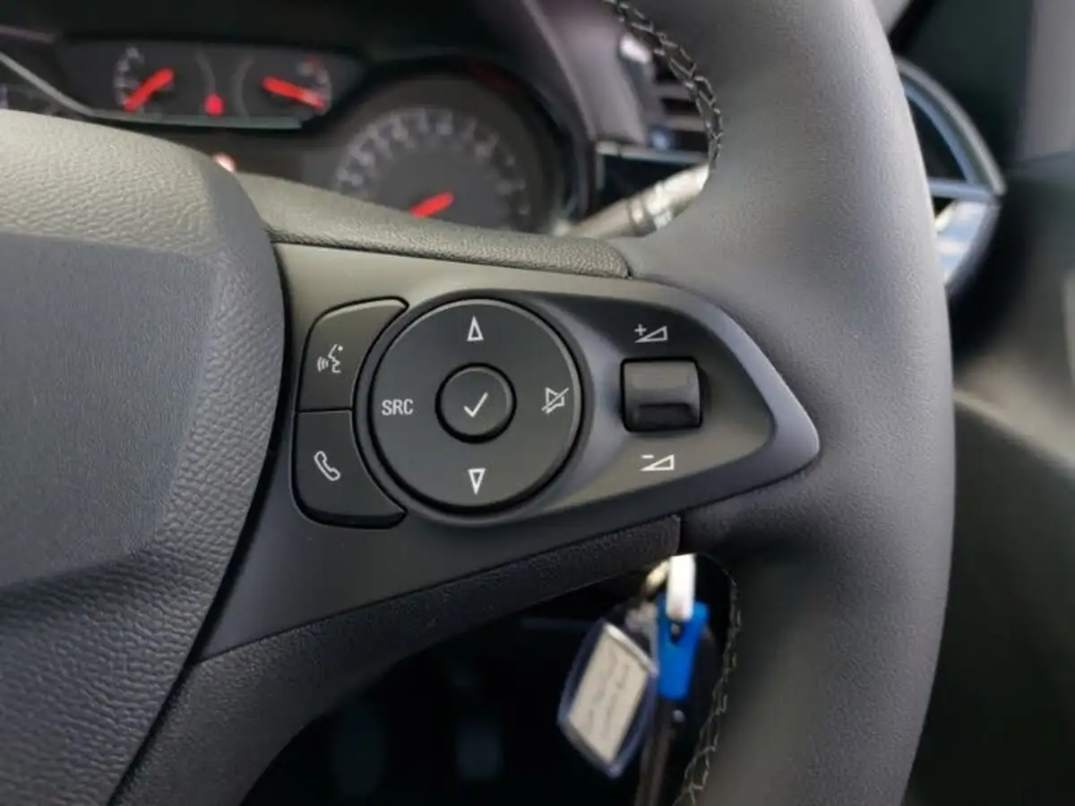 2024-vauxhall-corsa-12-turbo-design-big-17