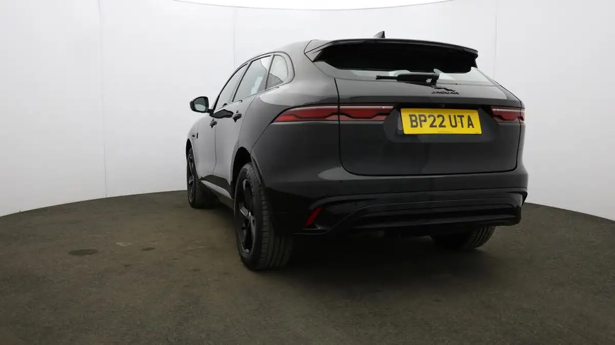 2022-jaguar-f-pace-20-d200-r-dynamic-s-big-33