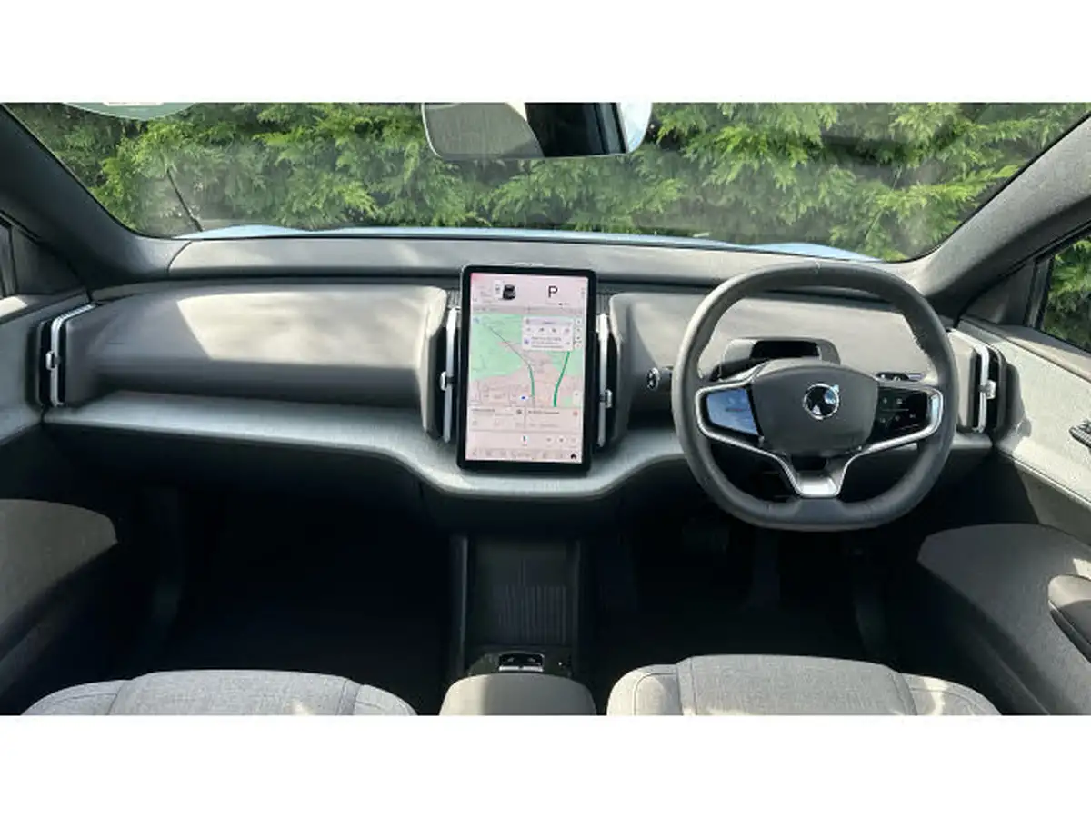 2024-volvo-ex30-e-twin-ultra-big-19