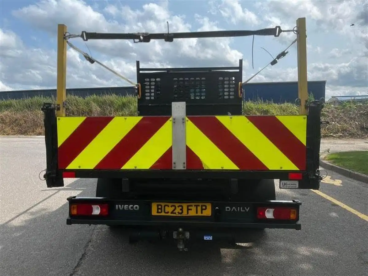 2023-iveco-daily-35c-class-23td-35c14-business-3000mm-136pseu6dt-3000-big-5