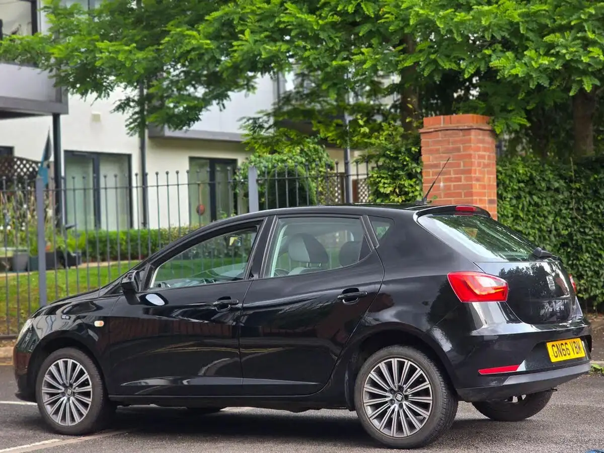2016-seat-ibiza-12-tsi-se-technology-hatchback-5d-big-11