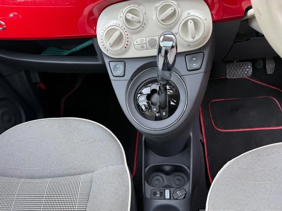2015-fiat-500-12-lounge-ss-dualogic-big-19