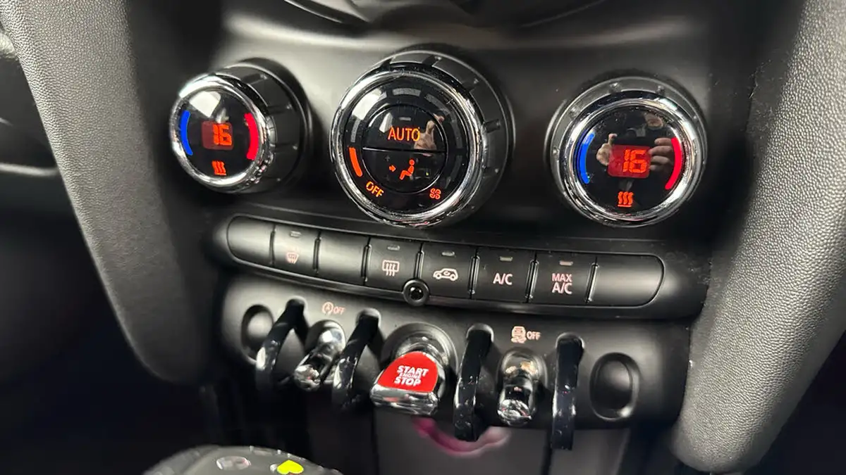 2017-mini-cooper-20-cooper-jcw-sport-auto-big-17