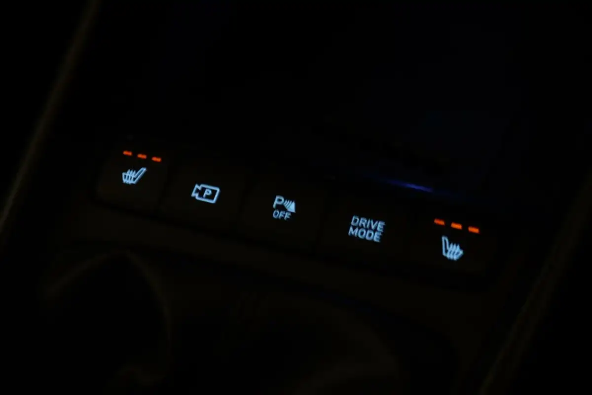 2022-hyundai-bayon-10-t-gdi-premium-120ps-big-20