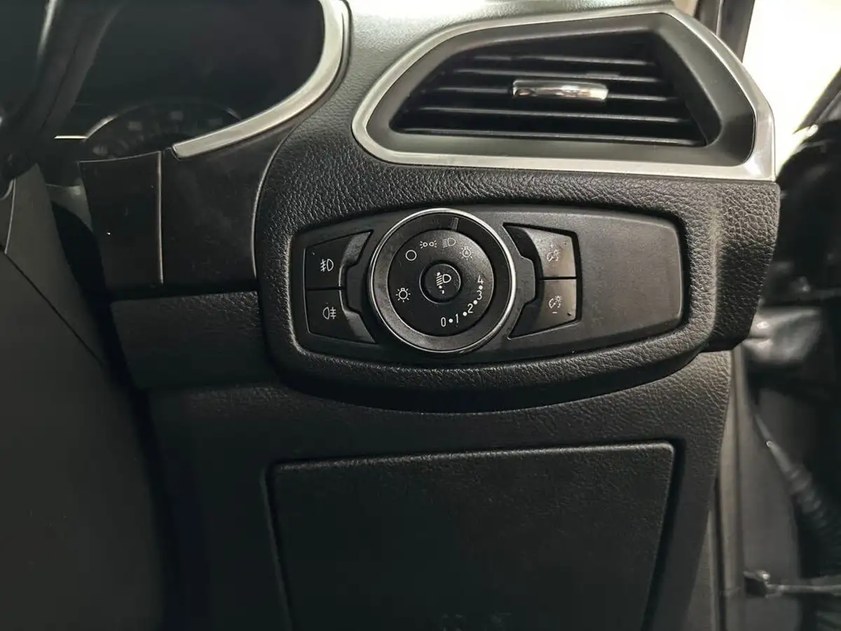 2018-ford-galaxy-20-titanium-150ps-big-22