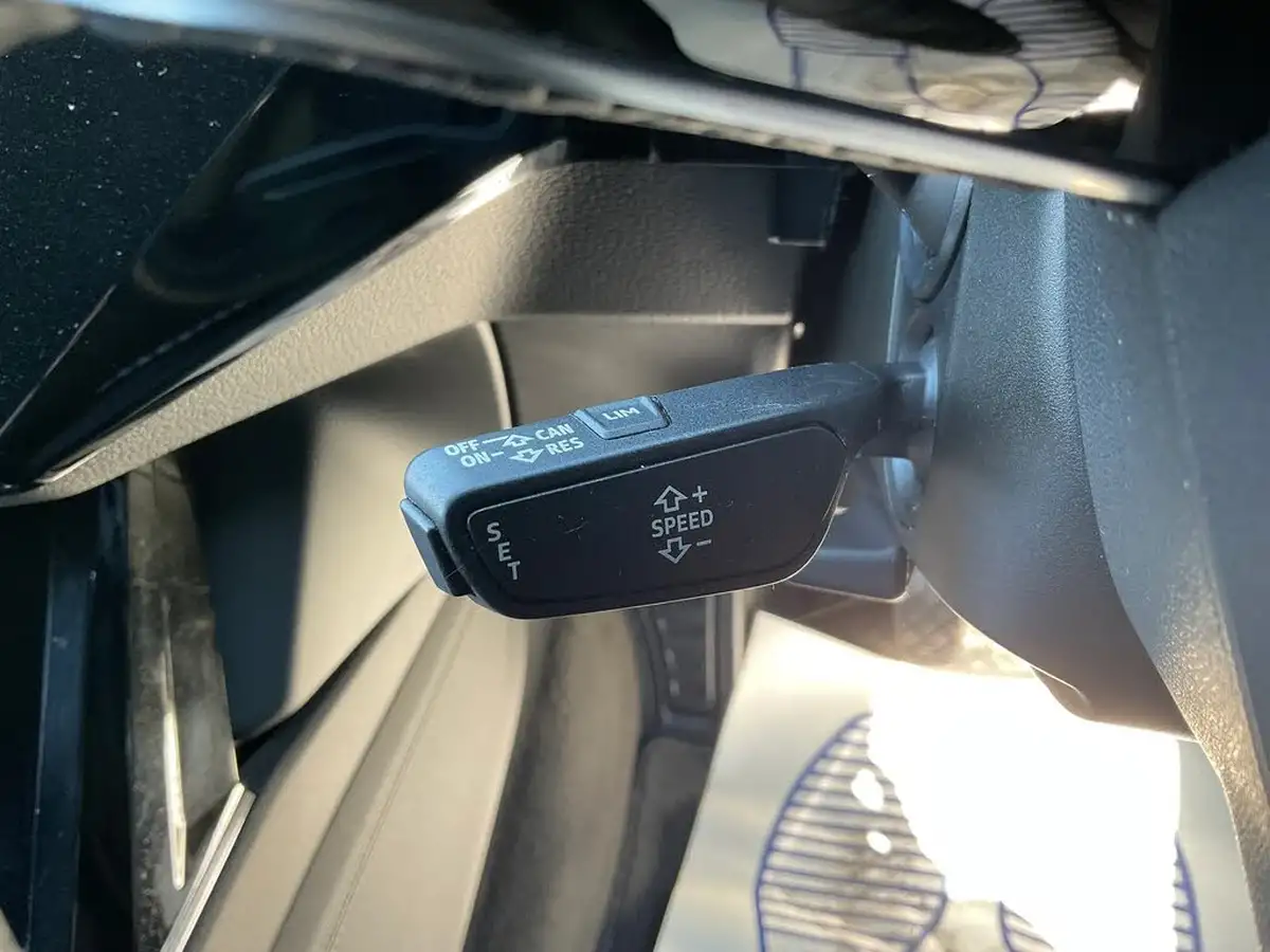 2021-audi-e-tron-55e-s-line-sportback-big-19