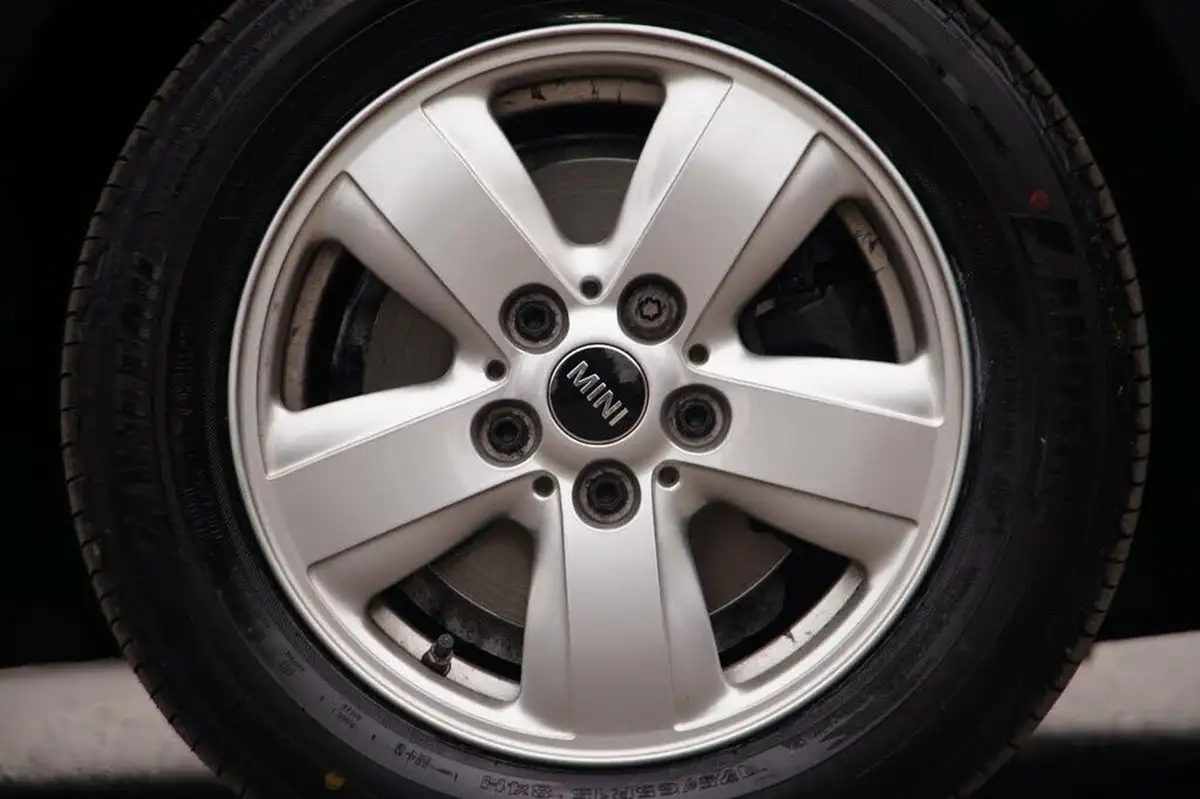 2022-mini-cooper-15-cooper-classic-hatchback-5d-auto-big-32