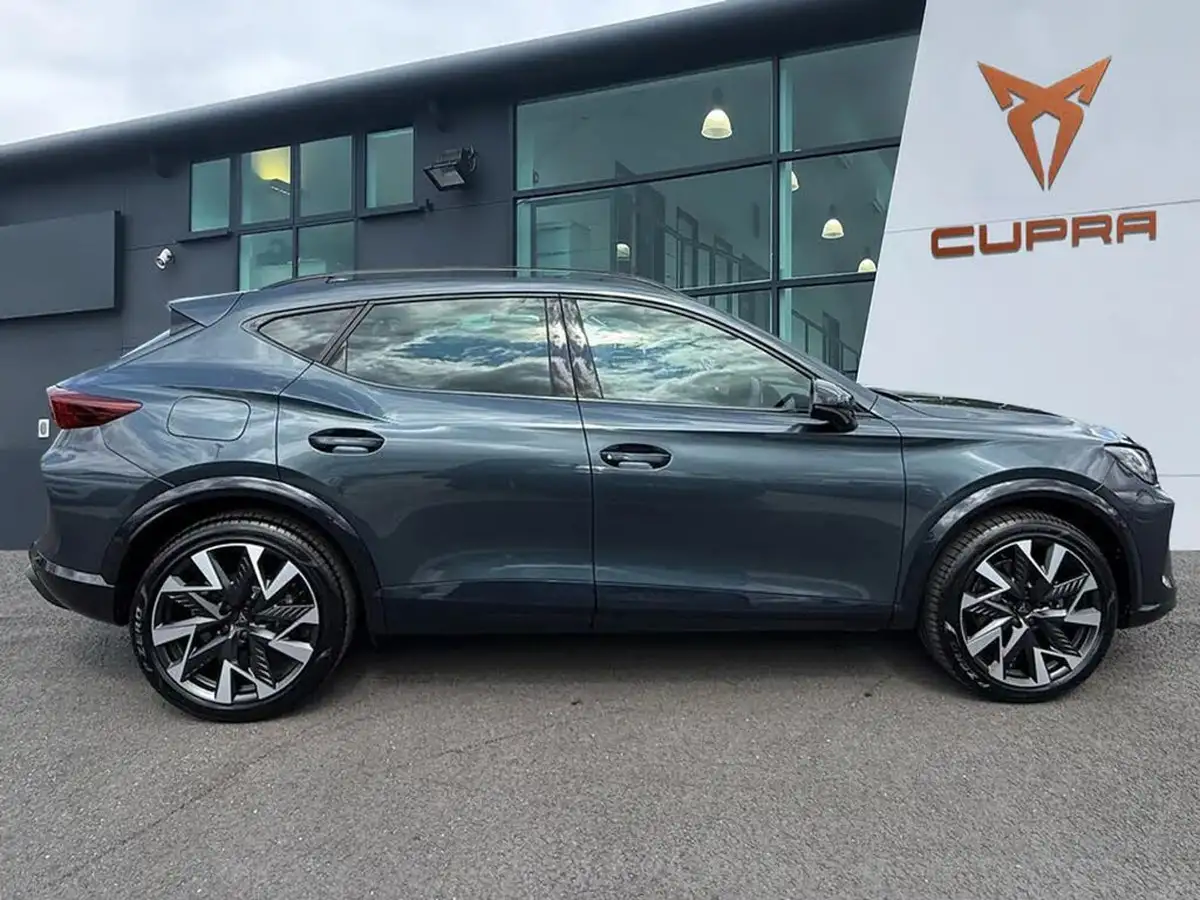 2025-cupra-formentor-15-e-hybrid-v2-big-2