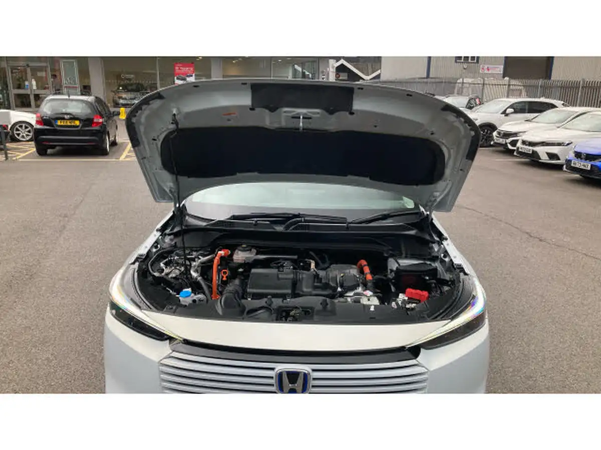 2025-honda-hr-v-15-i-mmd-advance-big-39