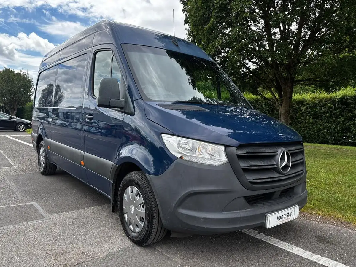 2019-mercedes-benz-sprinter-21cdi-316-l2h1-163pseu6b-panel-van-rwd-eco-gear-360-big-5