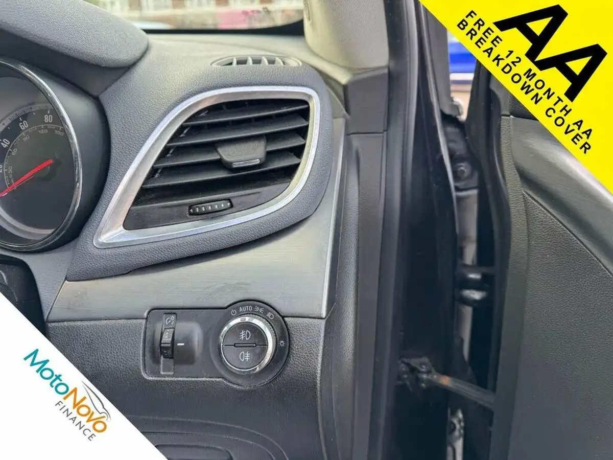 2013-vauxhall-mokka-17cdti-se-4x4-ss-big-21