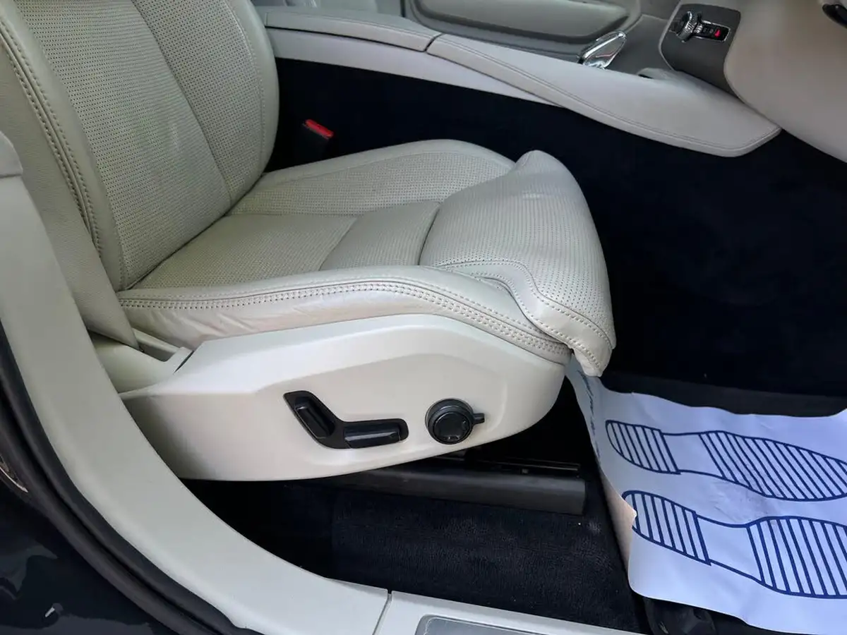 2021-volvo-xc90-20-t8-inscription-390bhp-big-15