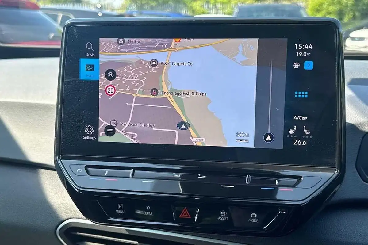2020-volkswagen-id3-e-life-big-20