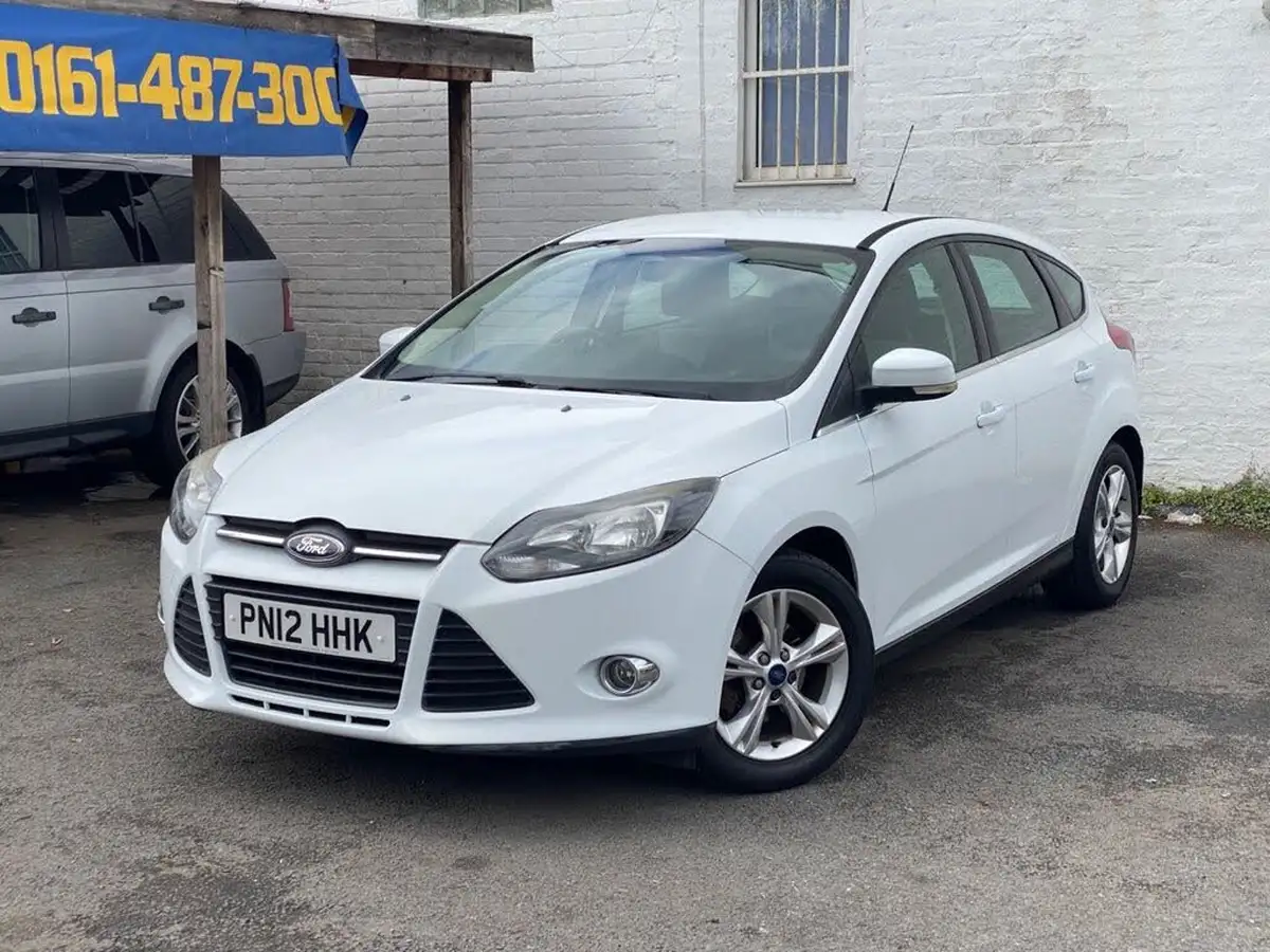 2012-ford-focus-16-zetec-ti-vct-125ps-hatchback-big-6