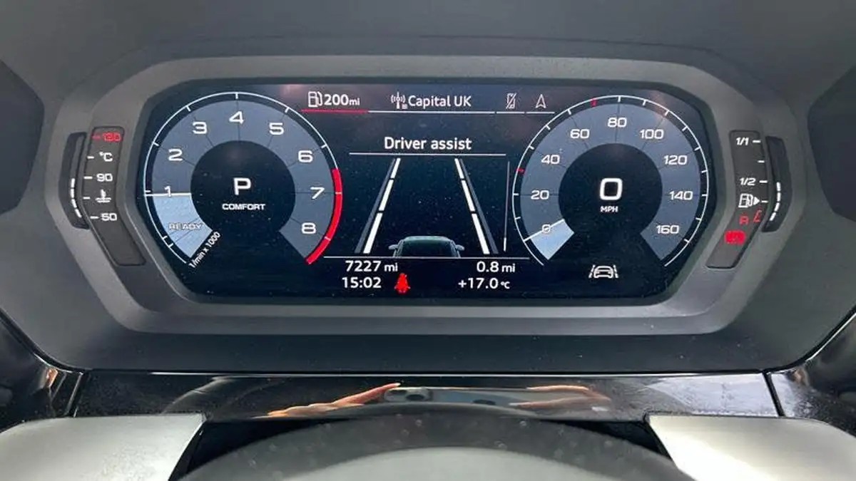 2022-audi-a3-10-30-tfsi-sportback-5d-s-tronic-big-26