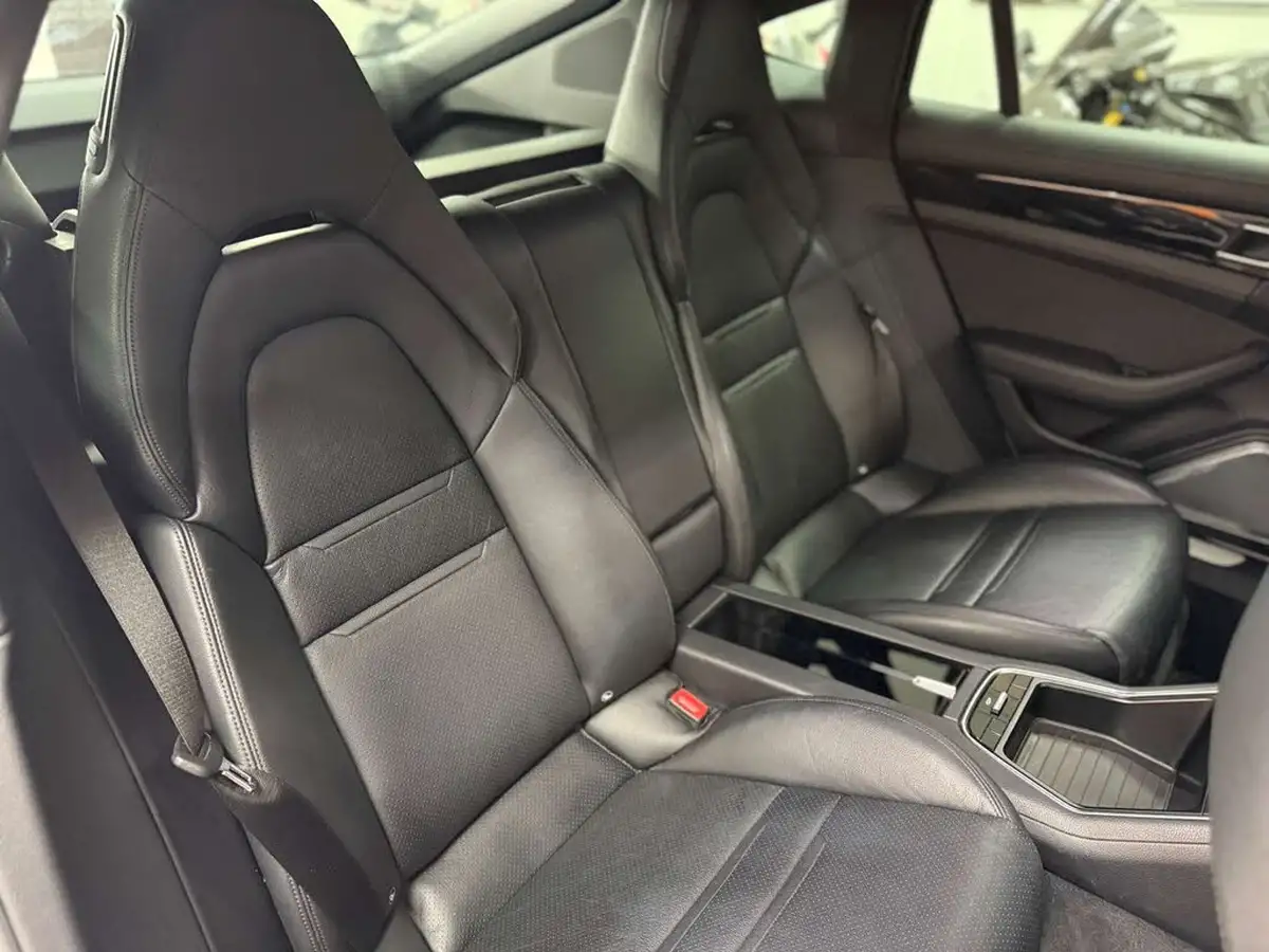 2018-porsche-panamera-29-v6-4-e-hybrid-sport-turismo-big-49