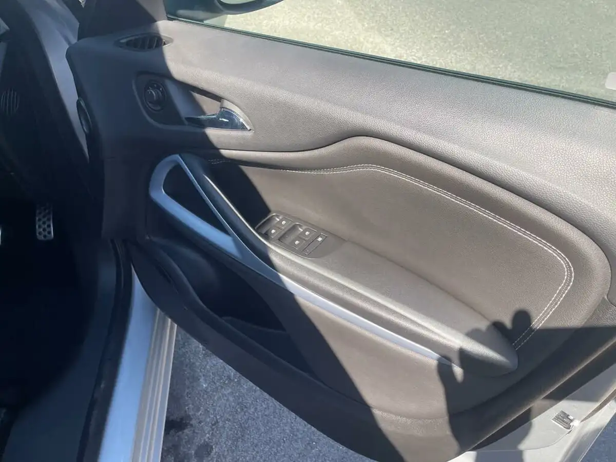 2018-vauxhall-zafira-tourer-14i-16v-turbo-sri-nav-big-19