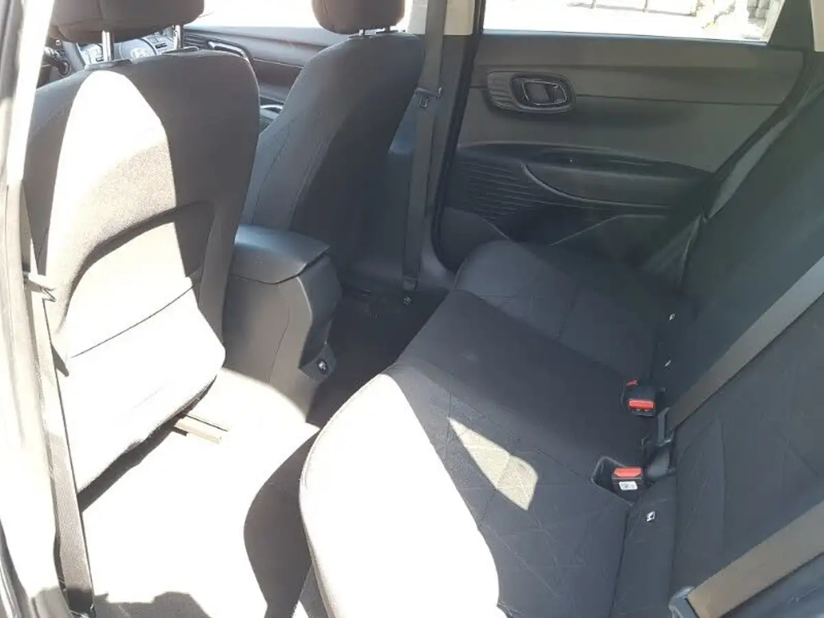 2021-hyundai-bayon-10-t-gdi-premium-120ps-big-5