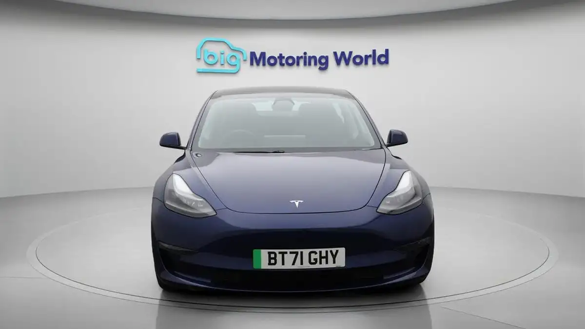 2021-tesla-model-3-e-long-range-awd-big-2