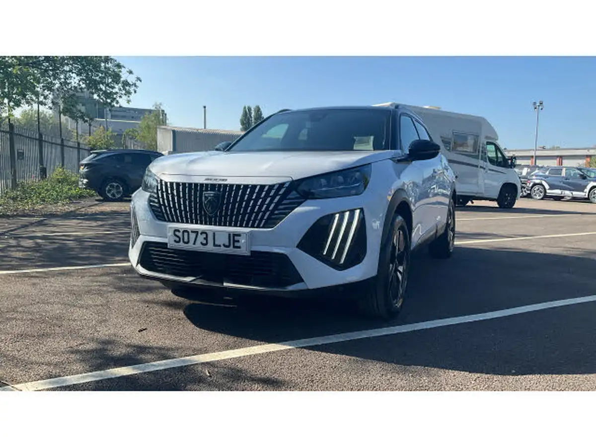 2024-peugeot-2008-suv-12-puretech-gt-130ps-eat8-big-22