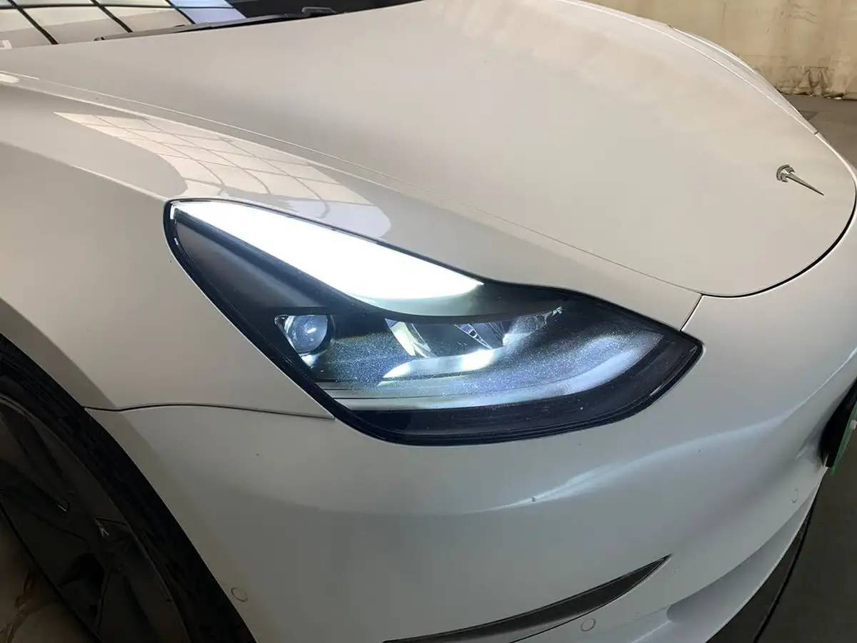 2021-tesla-model-3-e-long-range-4x4-big-6