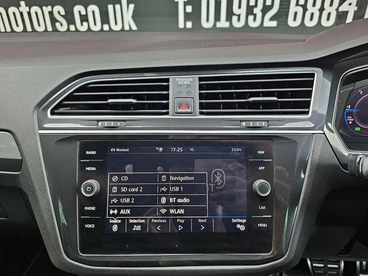 2019-volkswagen-tiguan-20tdi-r-line-tech-150ps-4motion-dsg-big-54