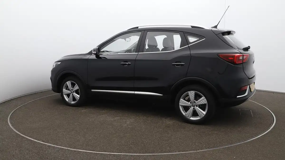 2020-mg-zs-suv-e-exclusive-ev-big-39