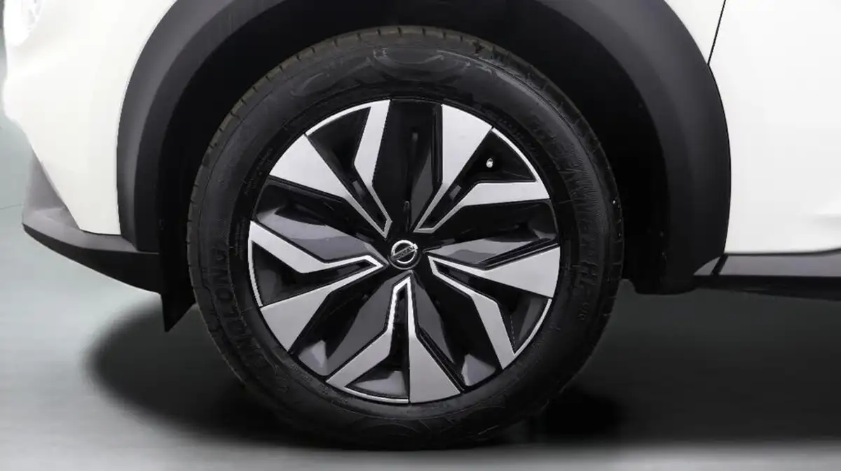 2022-nissan-juke-10-dig-t-acenta-big-18