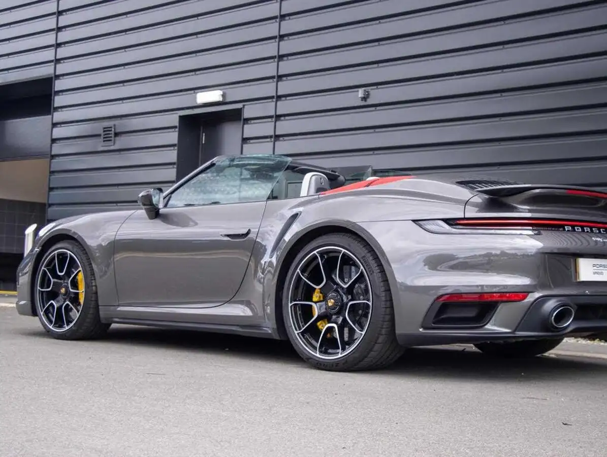 2023-porsche-911-38-turbo-s-awd-turbo-cabriolet-big-21