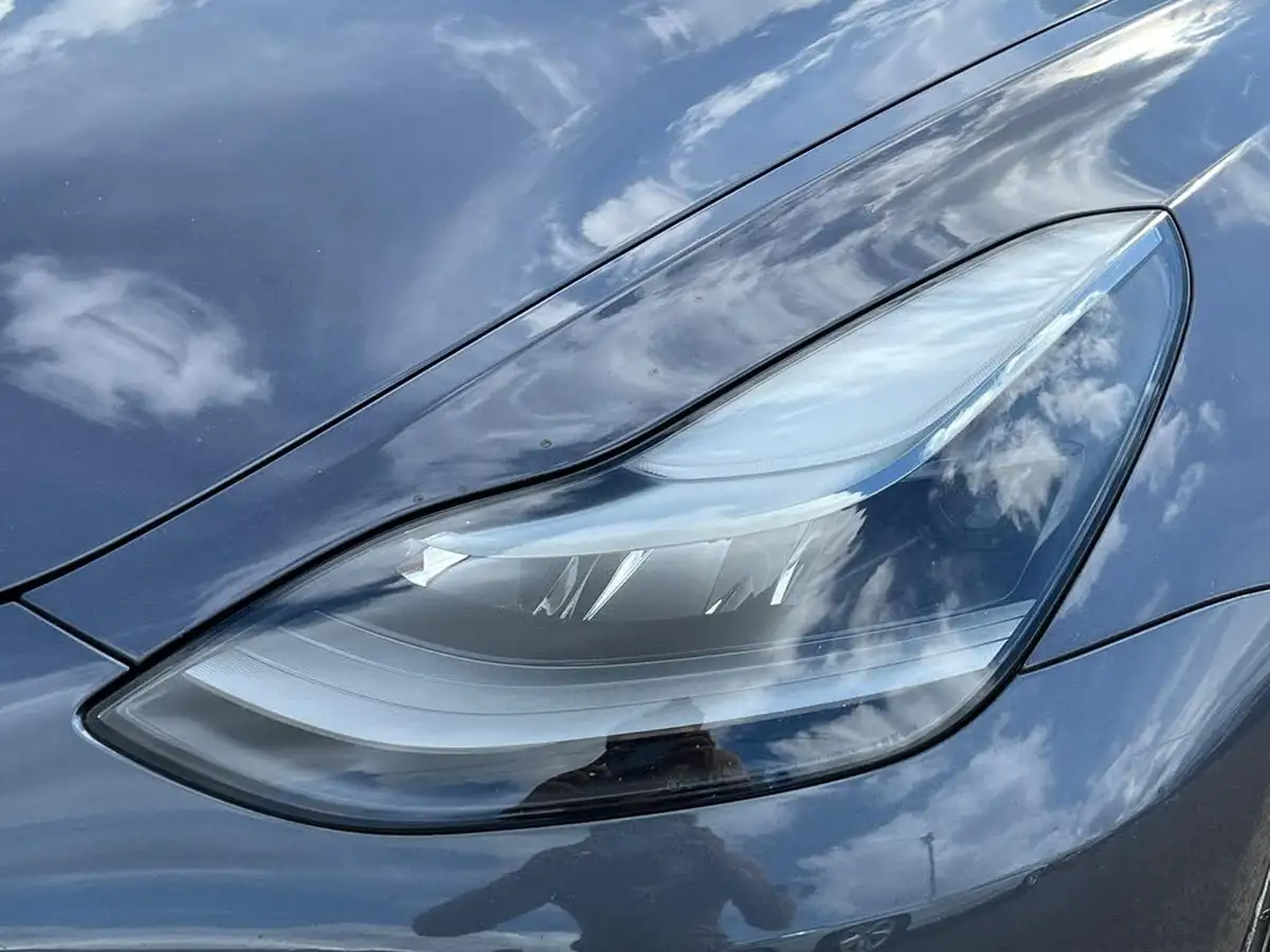 2021-tesla-model-3-e-long-range-4x4-big-47