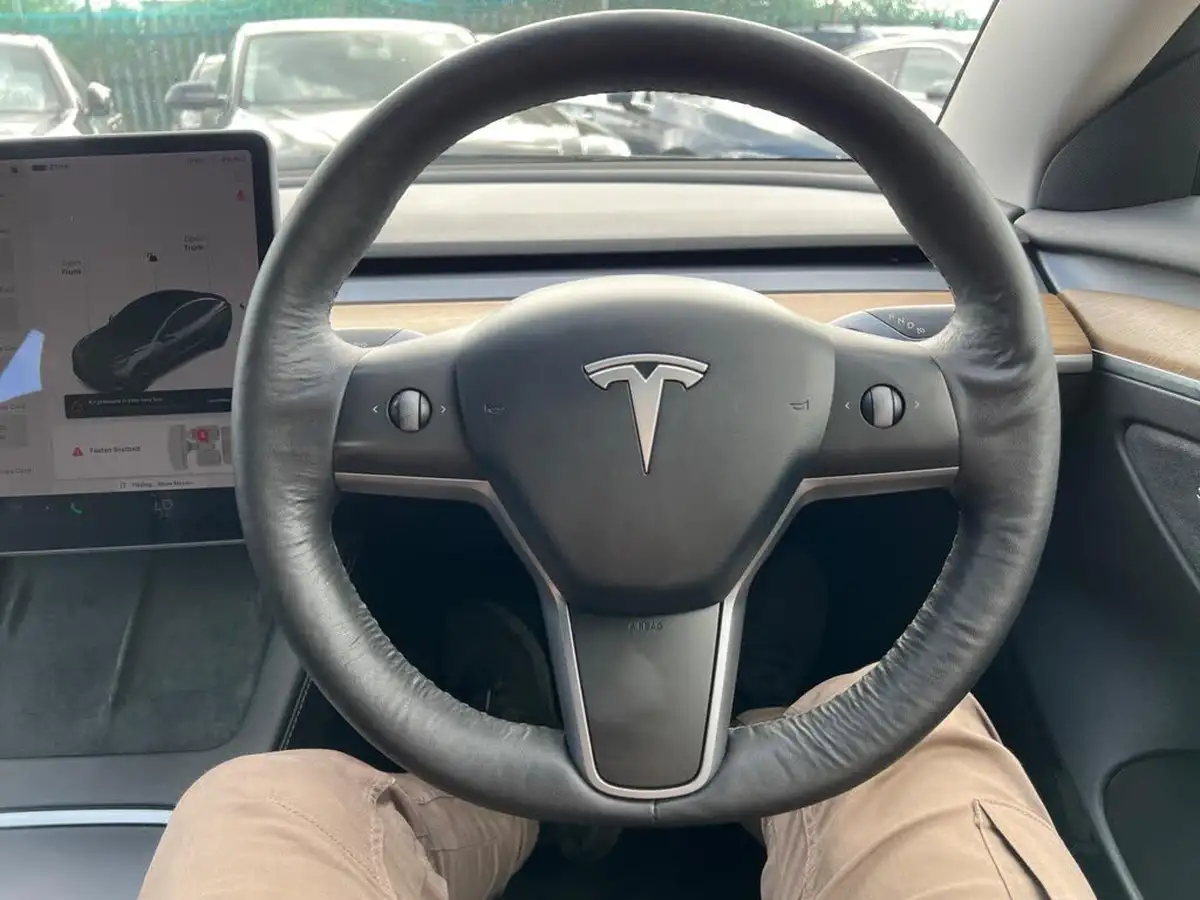 2021-tesla-model-3-e-long-range-4x4-big-23