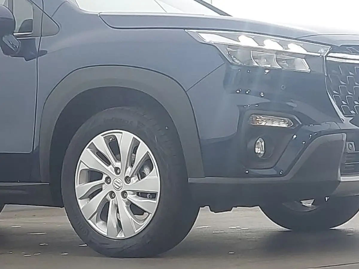 2023-suzuki-s-cross-14-boosterjet-motion-big-8